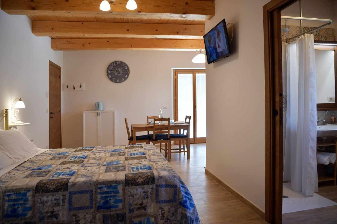 Casa Montefiore 13 Iris Lt Nella Tranquilla Campagna Marchigiana Анкона Экстерьер фото