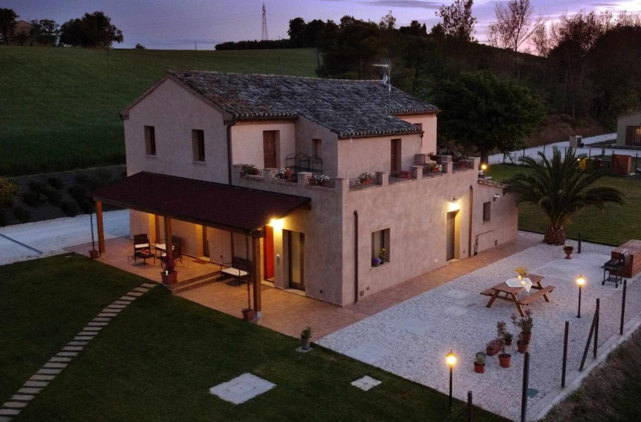 Casa Montefiore 13 Iris Lt Nella Tranquilla Campagna Marchigiana Анкона Экстерьер фото