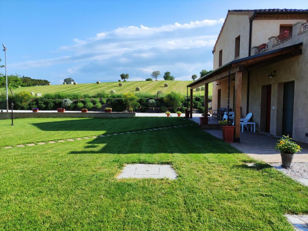 Casa Montefiore 13 Iris Lt Nella Tranquilla Campagna Marchigiana Анкона Экстерьер фото