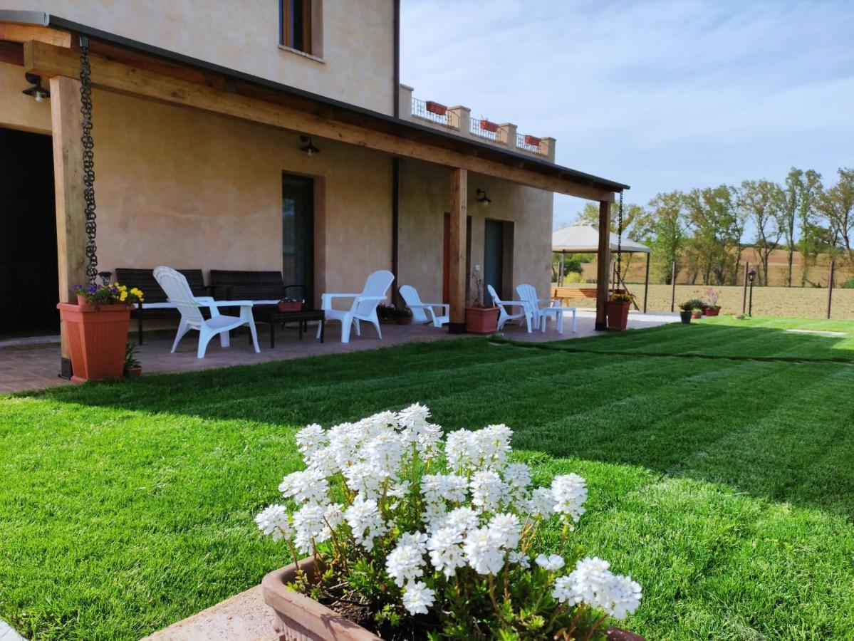 Casa Montefiore 13 Iris Lt Nella Tranquilla Campagna Marchigiana Анкона Экстерьер фото
